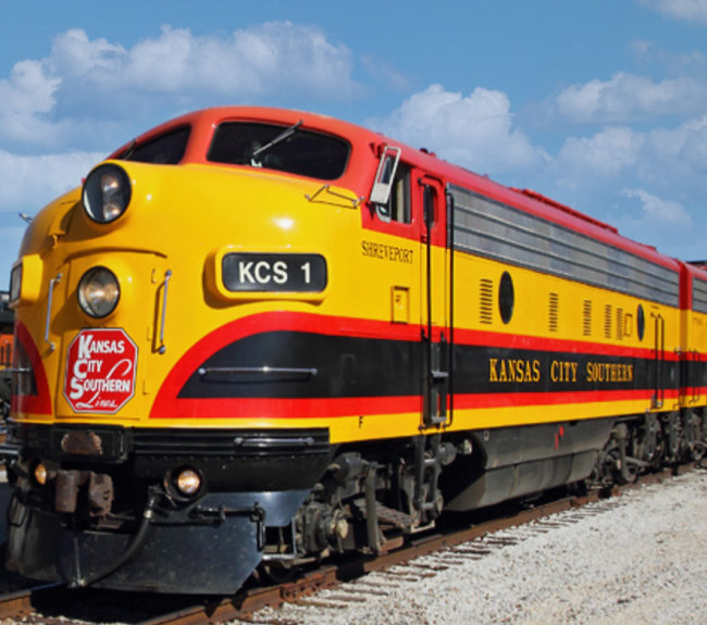 Kansas City Southern Business Train EMD FP9 engine KCS-1 "Shreveport"