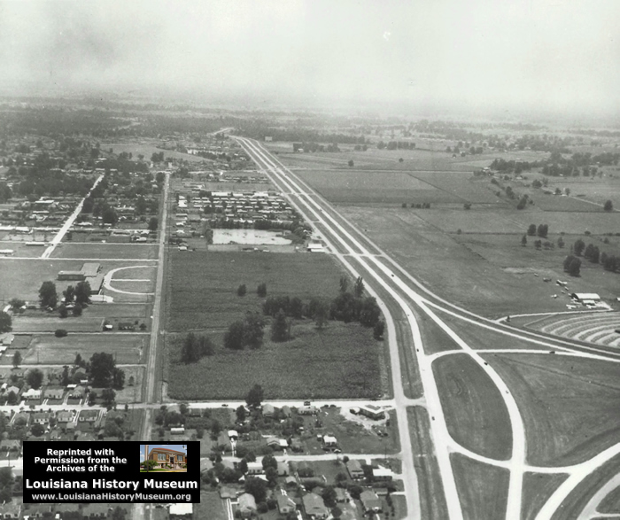 Early aerial view of MacArthur Drive in Alexandria, Louisiana, looking south, with the intersection of Highway 28 in the bottom right-hand corner